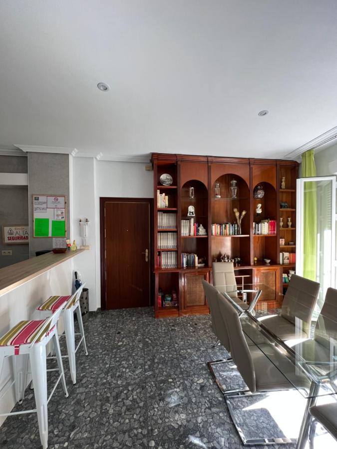Torreperea- Piso Completo Villa Jaén Buitenkant foto