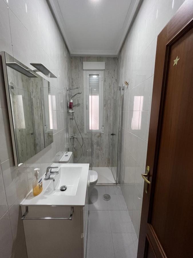 Torreperea- Piso Completo Villa Jaén Buitenkant foto